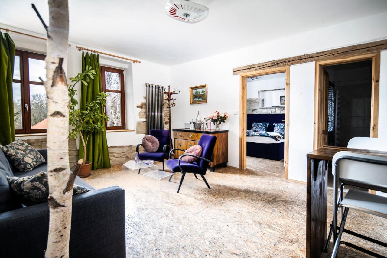 Statek Lunikov Villa Zizice Bagian luar foto