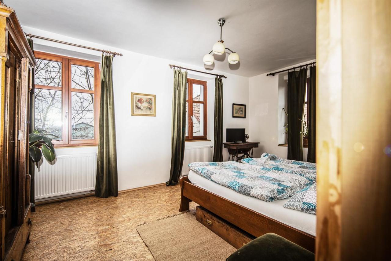 Statek Lunikov Villa Zizice Bagian luar foto